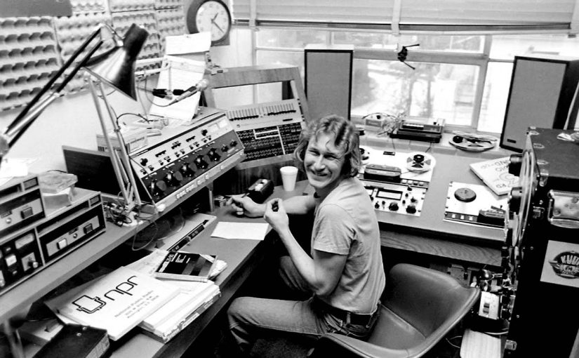#1 Audio Papers: “Like Sitting Inside a Phone” Podcast Analysis